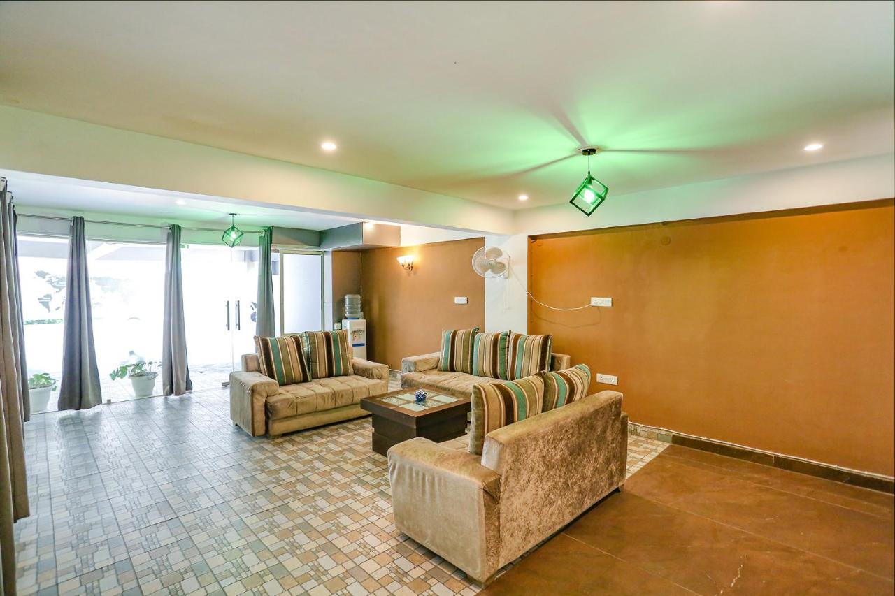 Fabhotel Skylight Inn Near Medanta Hospital Gurgaon Ngoại thất bức ảnh